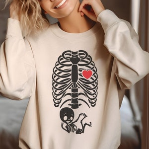 Bluza ciążowa Skeleton Halloween, Sweter ujawniający ciążę, Sweter ciążowy Skeleton, Zabawne ogłoszenie o narodzinach dziecka, Nowa mama, Przyszła mama