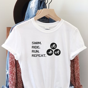 Camisa de triatlón, camisa de triatleta, camiseta de triatleta, camiseta de repetición de carrera de bicicleta de natación, camisa de nadador, camisa de jinete, camisa de corredor, regalo para triatleta
