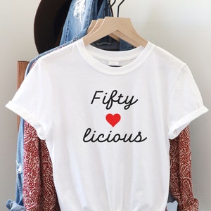 50歳の誕生日シャツ、50歳の誕生日シャツ、女性用50歳のTシャツ、50歳の誕生日シャツ、1974年のTシャツ、50歳のギフト、50歳の誕生日Tシャツ
