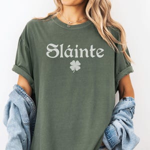 Slainte Shirt Komfort Farben St Patricks Day Irisches Trinken TShirt Irland St Patricks Day St Paddys Day Slainte T-Shirt St Pattys Day