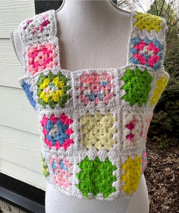 Series Crochet Granny Square Tank Crop Top Medium