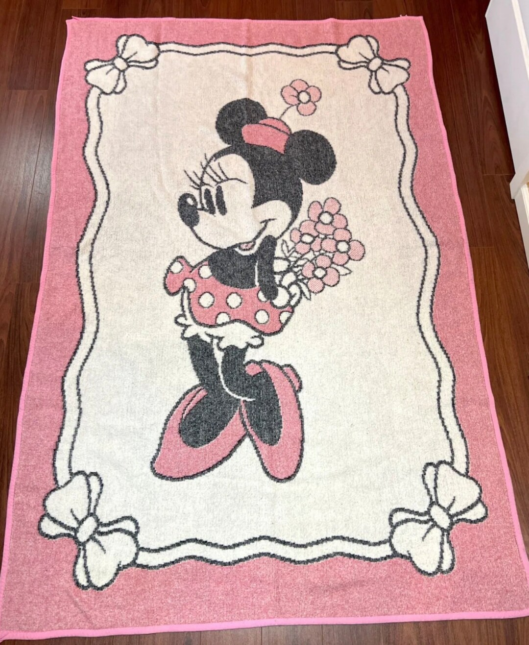 Vintage Biederlack Minnie Mouse Blanket Disney 85 X 55 Etsy