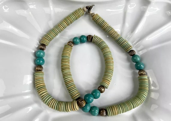 Vintage Chunky Mary Ellen Stewart Beaded Necklace… - image 3