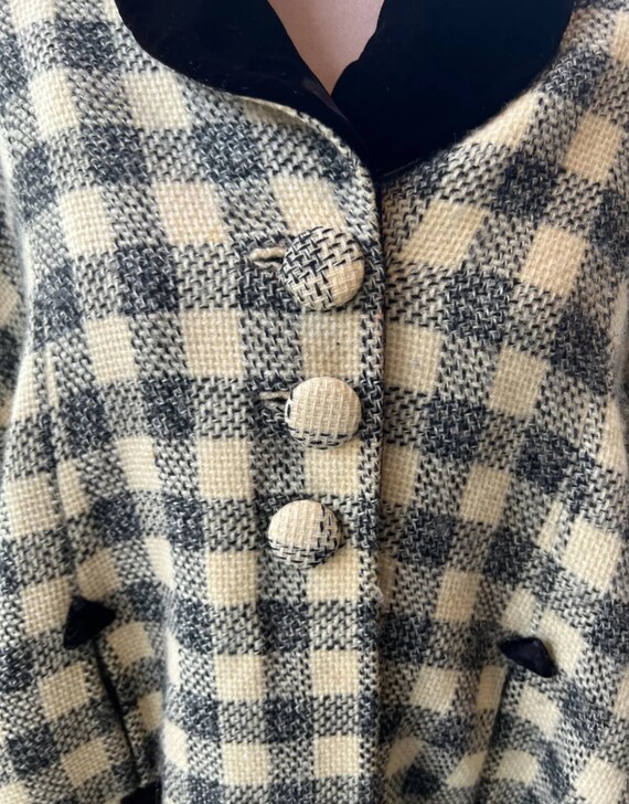 Vintage 1950s Don Loper Plaid Wool Swing Coat Lar… - image 3