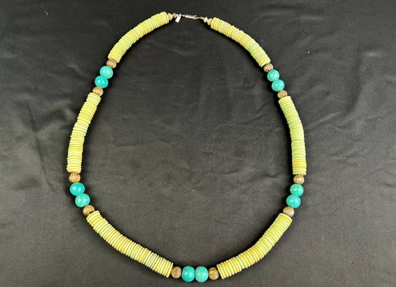 Vintage Chunky Mary Ellen Stewart Beaded Necklace… - image 5