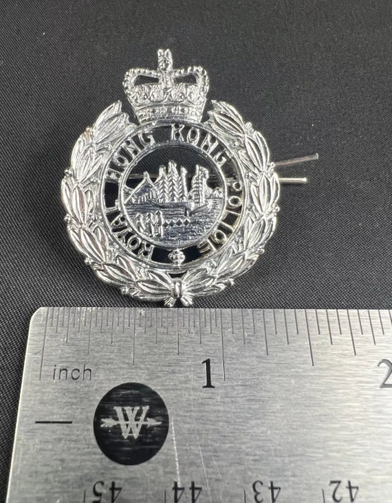 Royal Hong Kong Police Badge Pin - image 5