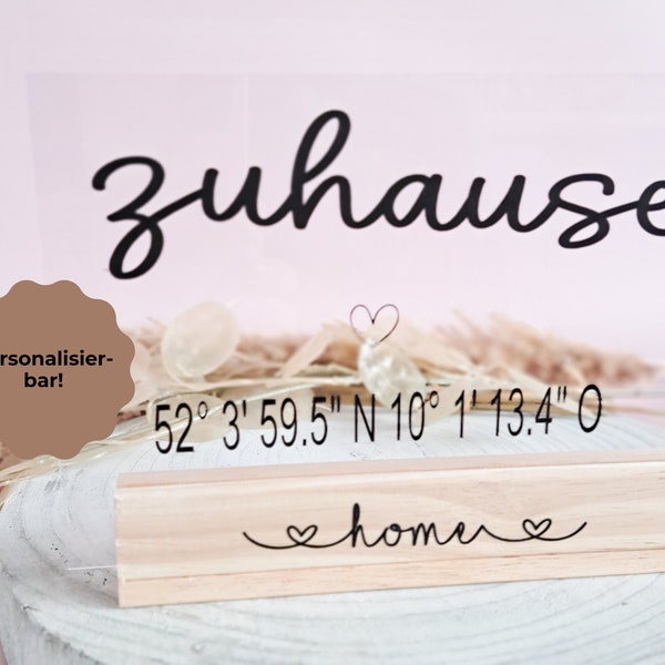 Personalisierbarer Aufsteller Holz | Acrylbild mit Koordinaten |  Geschenk Einzug | Postkartenhalter | Geschenk personalisiert | Mitbringsel