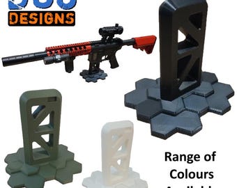 Display Stand for M4 style Airsoft Rifle. High Quality 3D Printed.