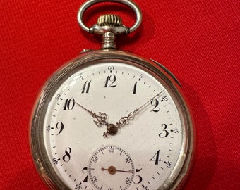 montre de poche suisse vintage, chronomètre à spirale breguet avance retard argent 0,800 avec lion sur le boîtier et le mouvement