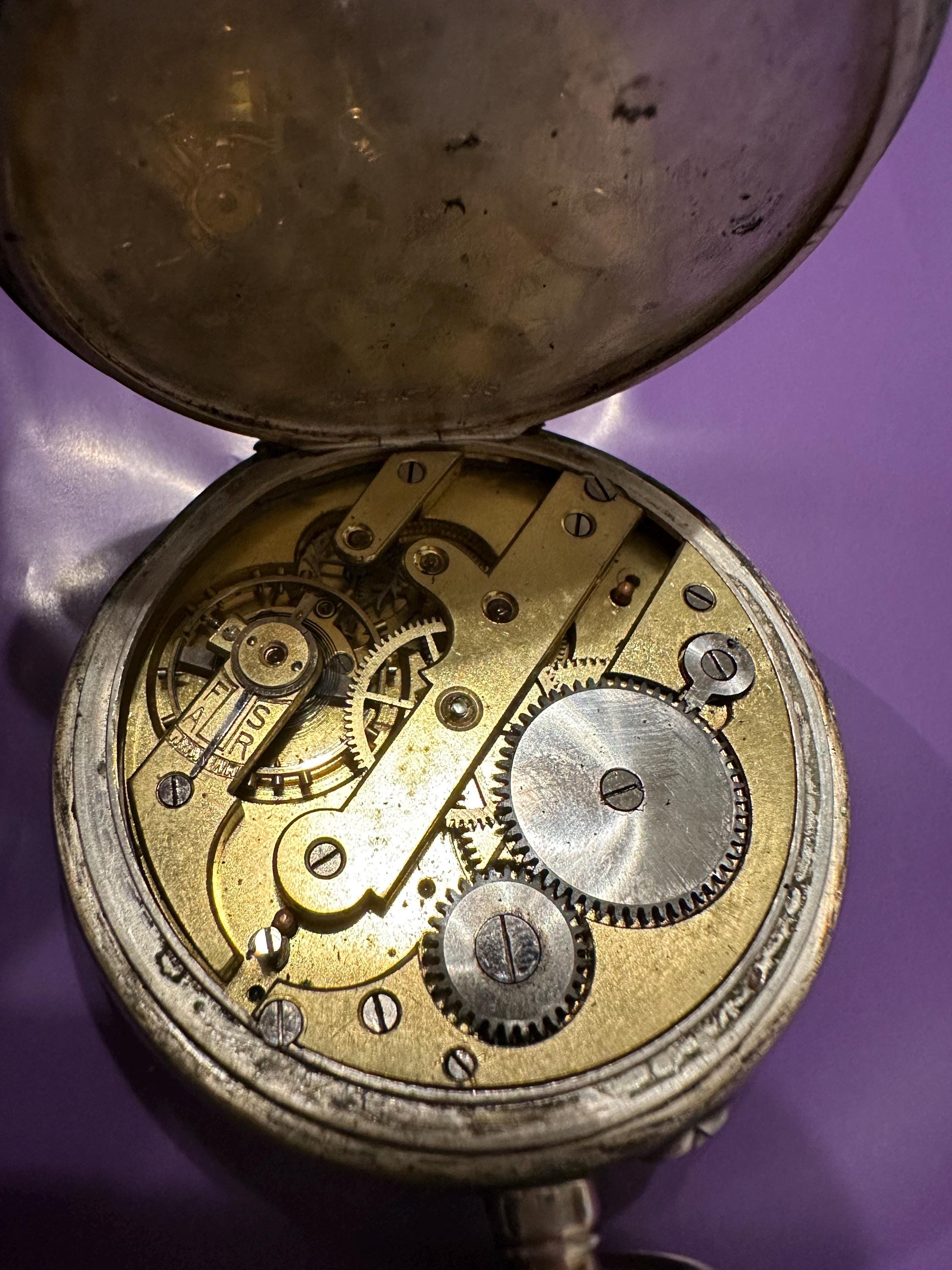 MEDAILLE D'OR Paris 1900 Ancre Swiss 15 Jewels Pocket Watch 800