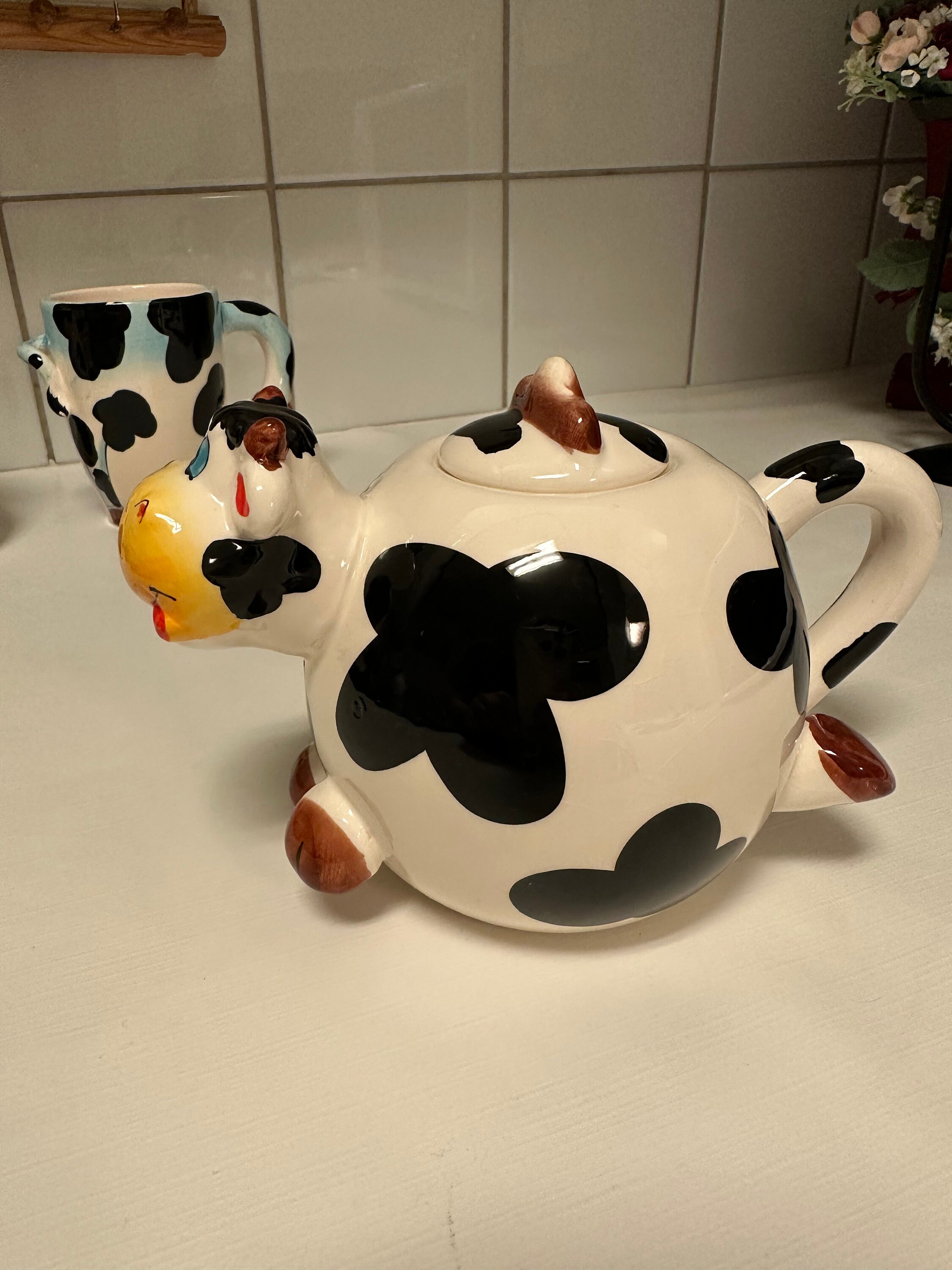 Vintage Cow Tea Set Black And White Ceramic Cow Teapot Collectible Il Fullxfull.5422011328 Jfzg