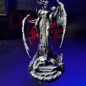 Diablo 4 Lilith 6-Inch Statue | Fan Art