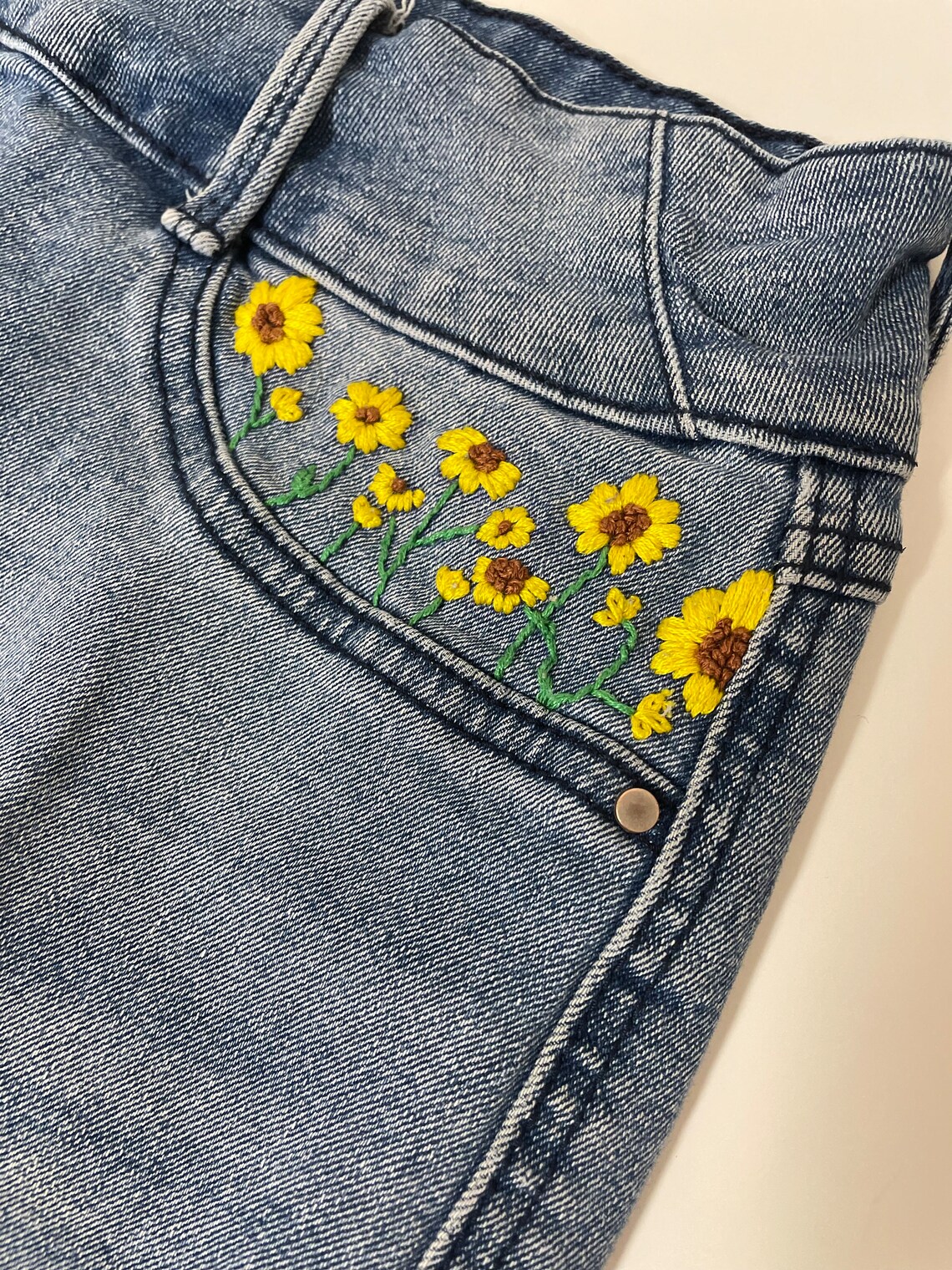 A47180 - Floral Sparkle Jean main image 0