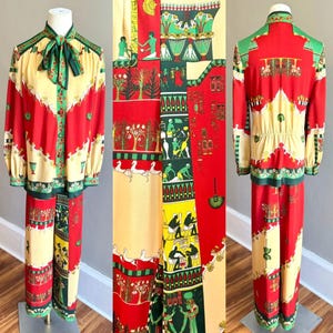 Vintage 1970s PAGANNE Gene Berk Egyptian novelty print pant suit, blouse and wide leg pants, two piece set sz M - L, signature print