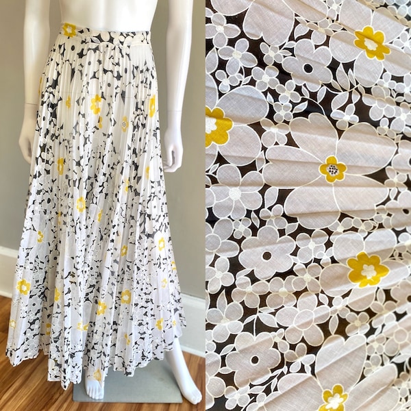 Vintage 1960s mod yellow black & white daisy print sheer accordion pleated palazzo pants high waisted maxi skirt floral S/M