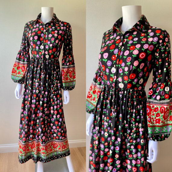 1970 VINTAGESUMMER KNIT FRINGE DRESS WITH BALLOON SLEEVES