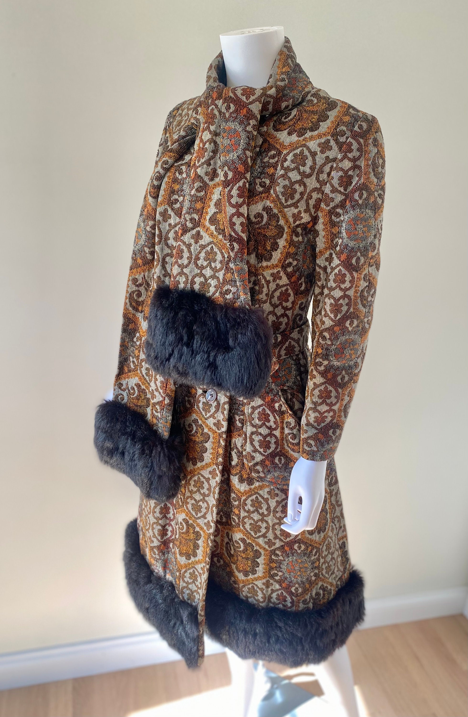Vintage 1960s Tapestry Brocade Carpet Coat W Faux Fur Trim  display picture 1