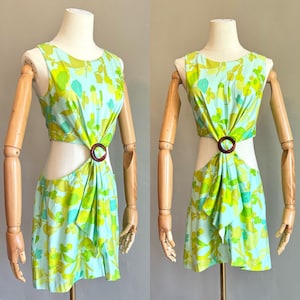 Vintage anni &#39;60 Hawaiian Casuals CUT OUT pantaloncini tuta, stampa floreale tropicale in cotone lucido, tiki mod tg. M