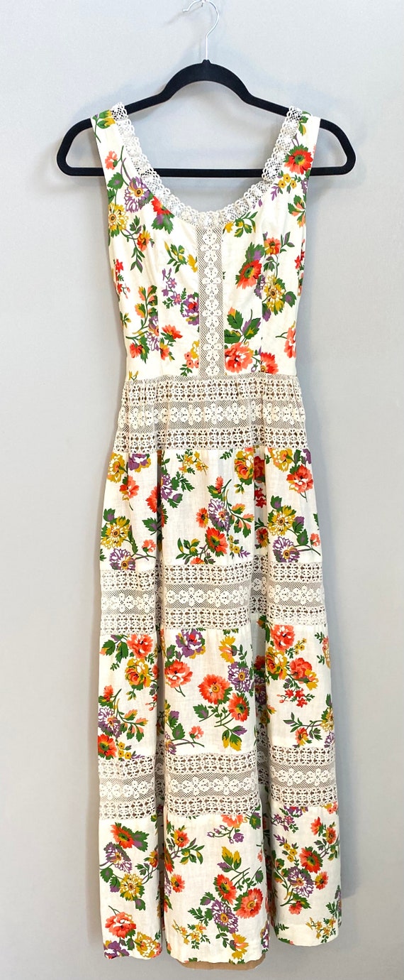 Vintage 1960s LANZ romantic floral print cotton &… - image 8