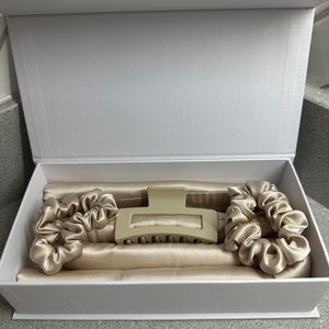 curlers for hair | hair in curlers | heatless curlers