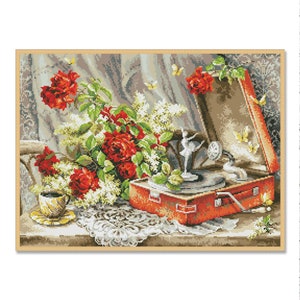 Grammofoon, Kruissteekpatroon, Digitaal patroon, Roos, Lila, Vlinders, Bloemenpatroon, Boeket, Handwerkschema, Download PDF