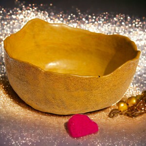 Decorative bowl made of concrete, jewelry bowl, decorative element on a sideboard, shelf for keys, concrete bowl, concrete decorative item, Yellow