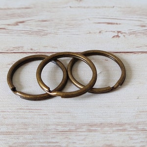 Antiqued brass 25mm split ring, DIY keychains, jewelry making supplies, brass findings, pack of 5