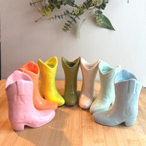 Mini vase de bottes de cowboy : décor occidental jesmonite