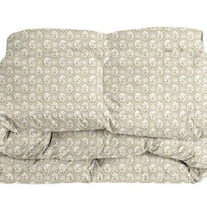 Sophie in Eloise Comforter - Etsy