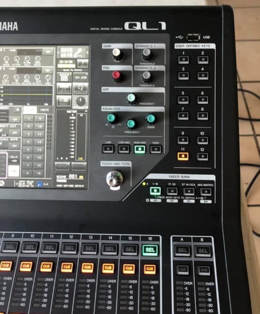 Yamaha QL1 Audio Mixing Console Etsy