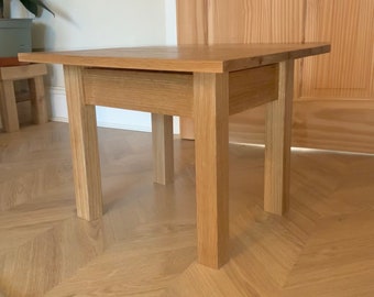 Oak coffee table / Side table