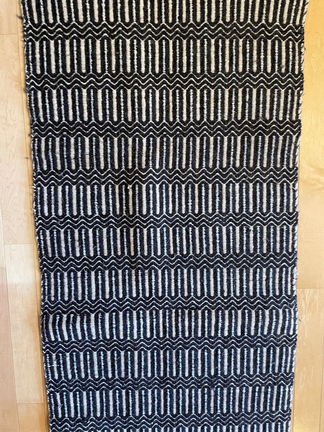 Diamond R Double Weave Cream Navajo Blanket main image 1