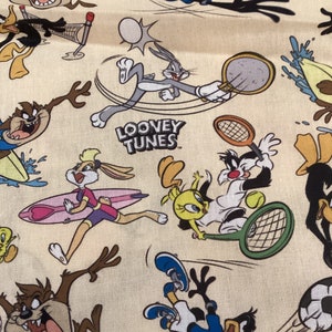 50cm Baumwolle Looney Tuns, Bugs Bunny, Tweety, Daffy Duck  Lizenzstoff Stoff 100%  Baumwollle   Meterware Kinderstoff  Patchwork Quillt