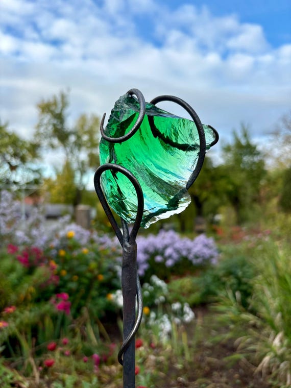 100 cm Höhe I Gartendeko Glas Metall Grün I Rost I Outdoor I Balkon I Blumenstecker I Gartenstecker Emerald Green I I bunt