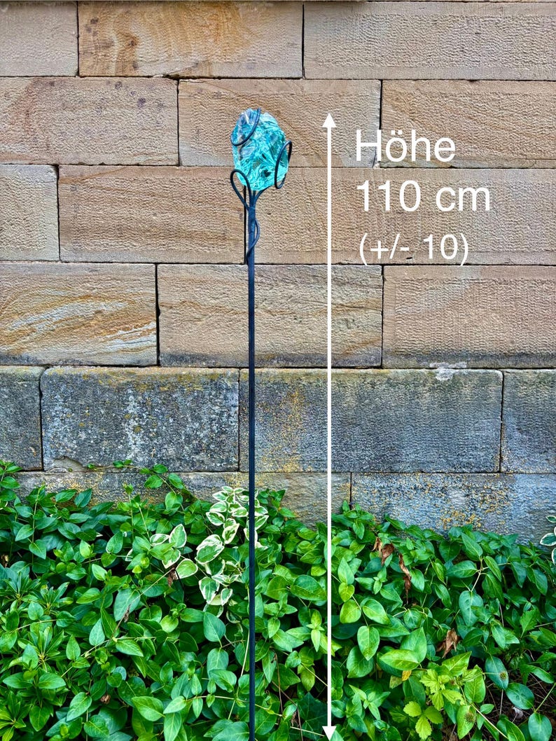Tuindecoratie van glas en metaal, blauw turkoois - roestbruin - voor buiten - balkon - bloemensteker - tuinsteker "Inspiratie" Hemelsblauw - ca. 100 cm - veelkleurig afbeelding 9