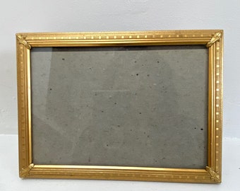 Vintage Gold Tone Brass Picture/Art/Print/Photo Frame, 4 1/4” x 6 1/8” Art Deco, Embossed, Ornate, MCM, Mid Century, Art Deco