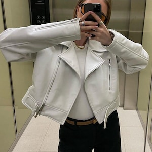 ジャケット・アウター 00s archive white leather jacket Handmade White Sheepskin Biker Jacket: 80s Slim Fit Cropped