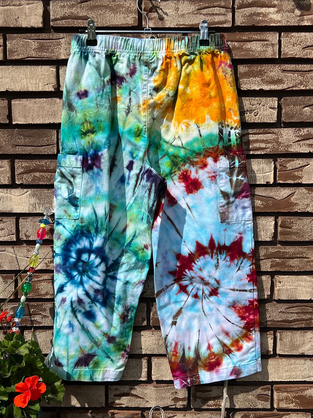 Tie Dye Capris, Hand Dyed Capris, Ice Dyed Pants, Size Medium, Woman's Capris, Festival Pants