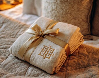 Bestickte Decke Personalisierte Namensdecke Weiche warme Sherpa-Decke Personalisierte gemütliche gestickte Decke für Familie Freunde Geschenk