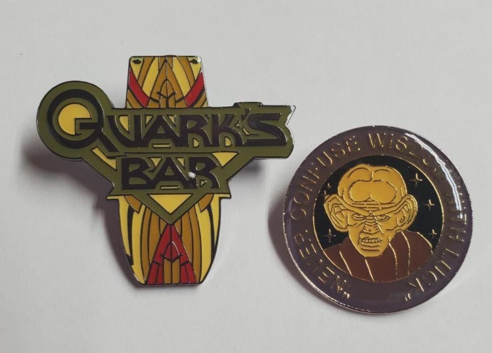 Collectible Expo Pin - Etsy