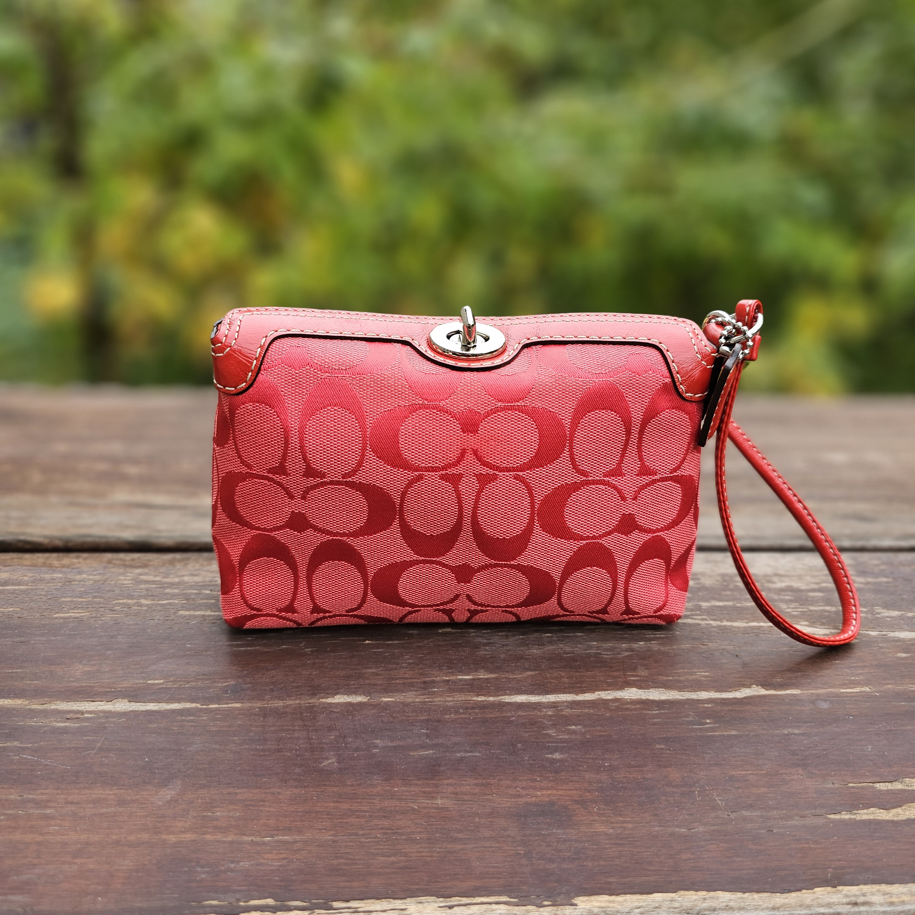 Coach signature wristlet sale
