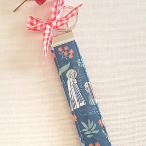 Small Floral Our Lady of Lourdes Rosary Zipper Pouch, Catholic Friend Gift, 1st Communion, Confirmation, Patchwork Bag, Lourdes Keychain