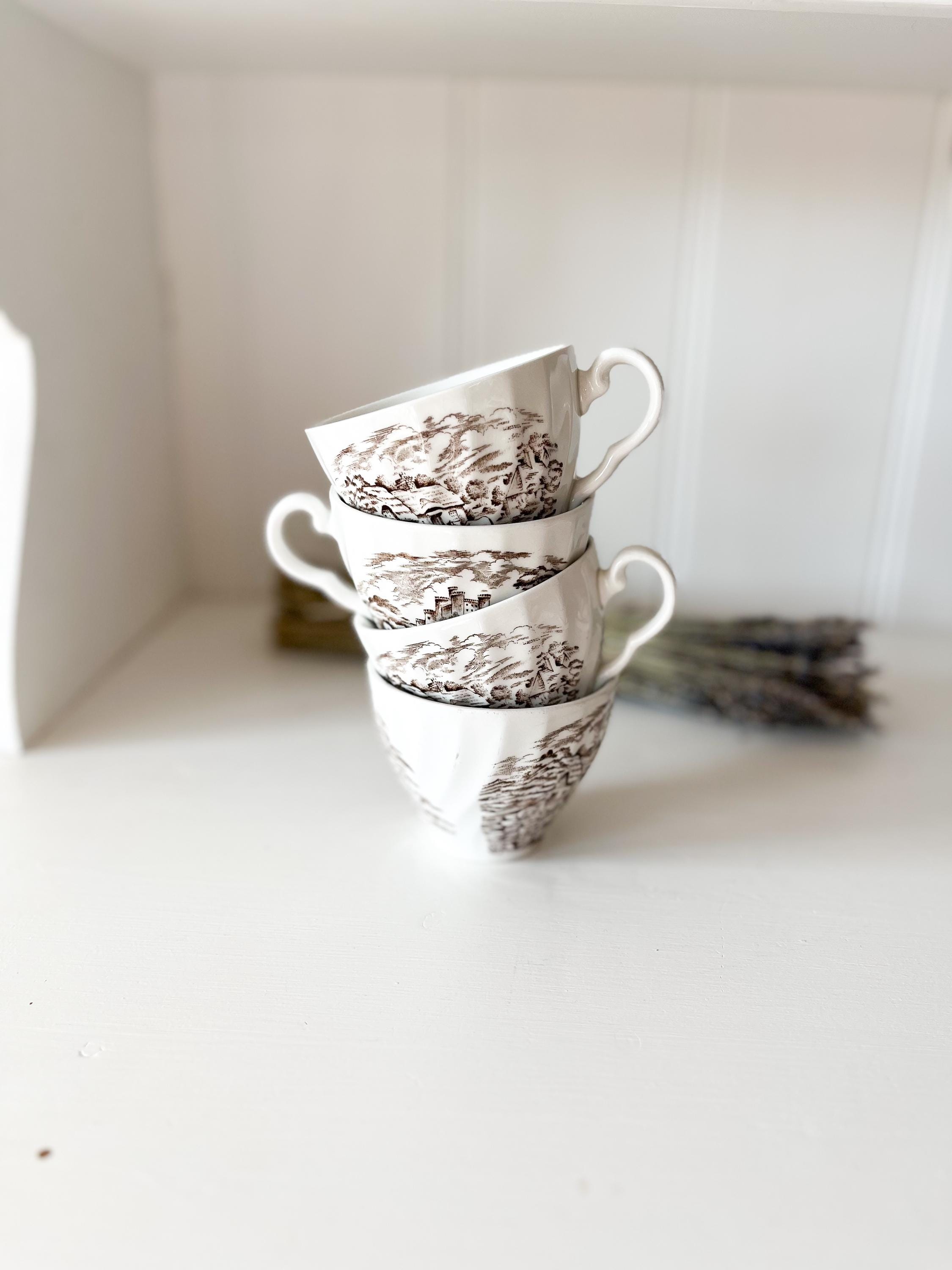 Set of 4 Vintage Australian Tea Cups