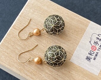 Japanese temari ball earrings "Asanoha", green and gold color. Traditional Japanese hemp leaf pattern, REAL SILVER and silk embroidery.