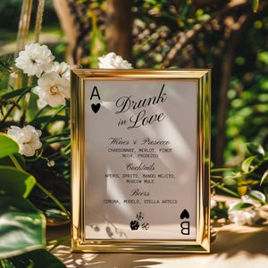 Modelo de menu de bebidas Lucky in Love Menu de bar de casamento desenhado à mão Sinalização de casamento vintage Menu de bebidas Drunk in Love Casamento em Las Vegas Casamento peculiar