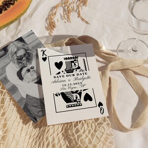 Karty do gry Zapisz datę Szablon Casino Night Zapisz datę Zaproszenie Edytowalna karta ze zdjęciem Zapisz naszą datę Wydrukuj Vintage Zapisz datę
