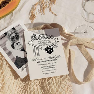 Convite de casamento desenhado à mão em Las Vegas Convite de casamento vintage em Las Vegas Convite de casamento em Las Vegas Lucky in Love Casino Convite de casamento