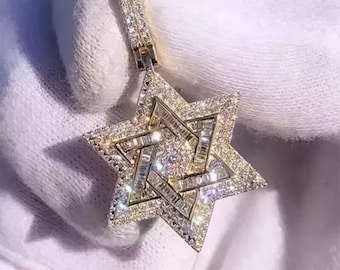 Colgante personalizado para hombre con circonita cúbica de corte baguette, plata chapada en oro de 14 quilates en dos tonos