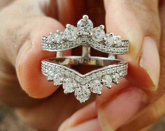 Anillo de compromiso de boda con diamantes de 3 quilates creados en laboratorio, en oro amarillo de 14 k, con protección a juego para cualquier anillo. Anillo de compromiso de aniversario para ella.