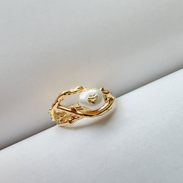 Golden Bird’s Nest Ring with Freshwater Pearl and Gold Foil Accents| Freshwater Pearl Ring| Unique Design| Statement Piece| Gift| Canada